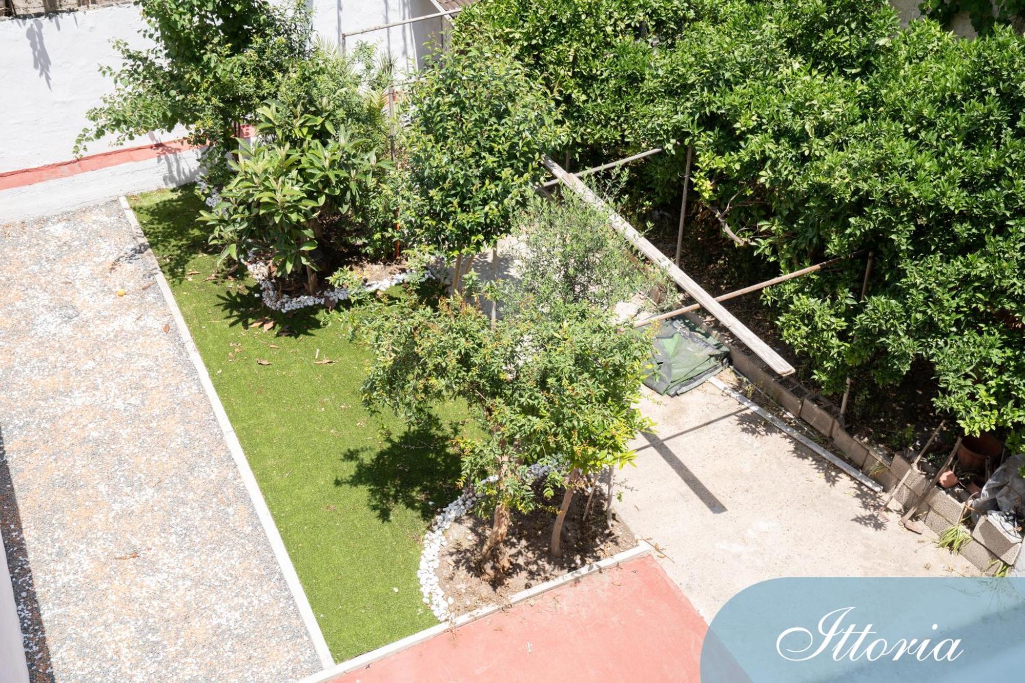 Domus Deianas Apartments Cagliari Bagian luar foto