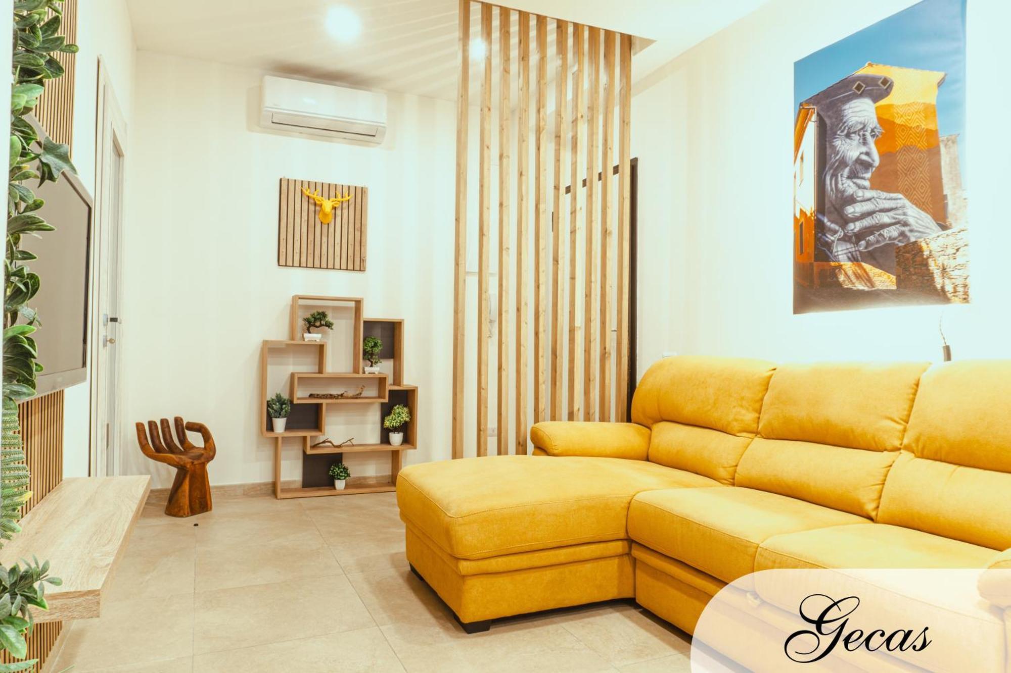 Domus Deianas Apartments Cagliari Bagian luar foto