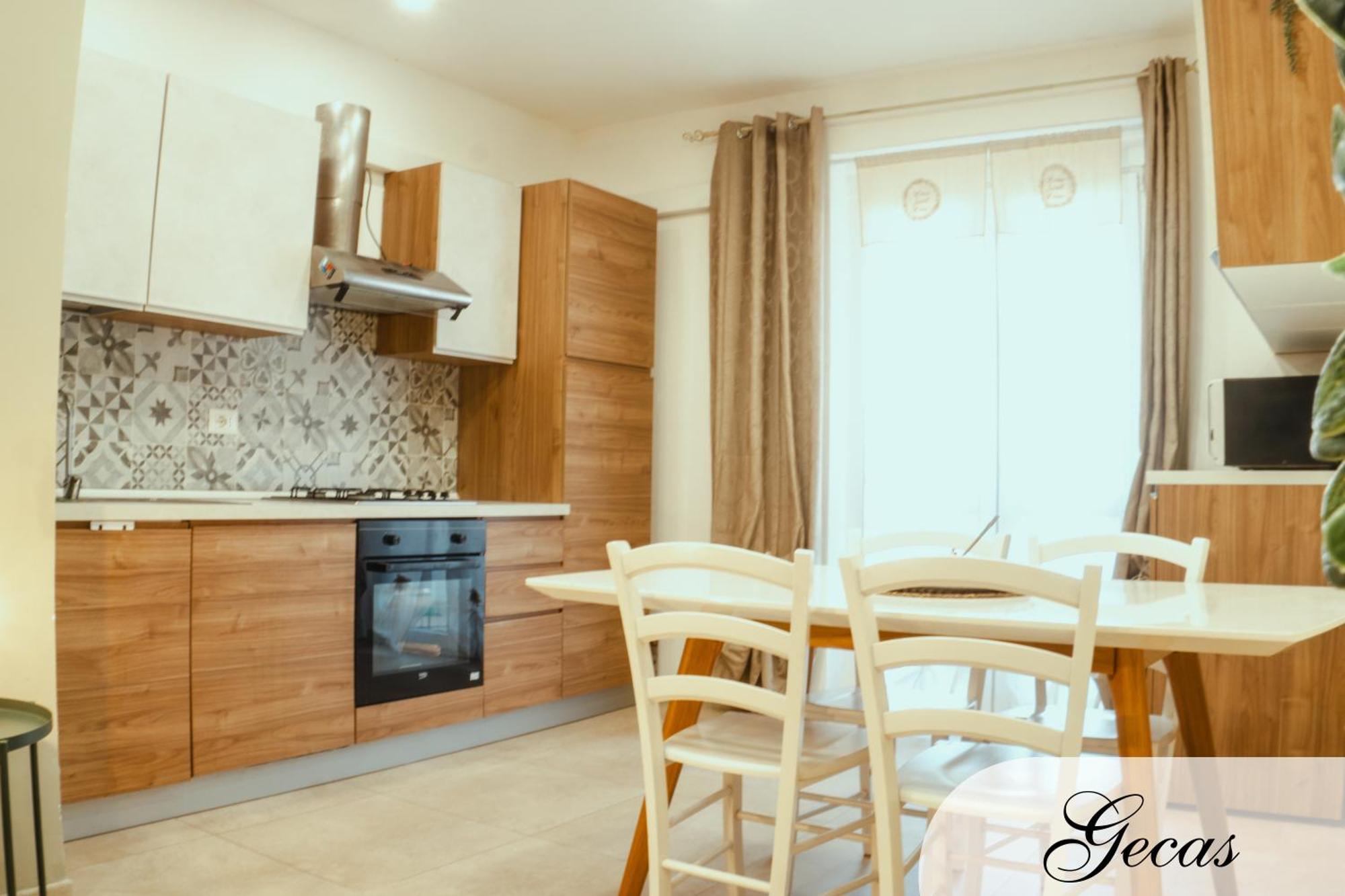 Domus Deianas Apartments Cagliari Bagian luar foto